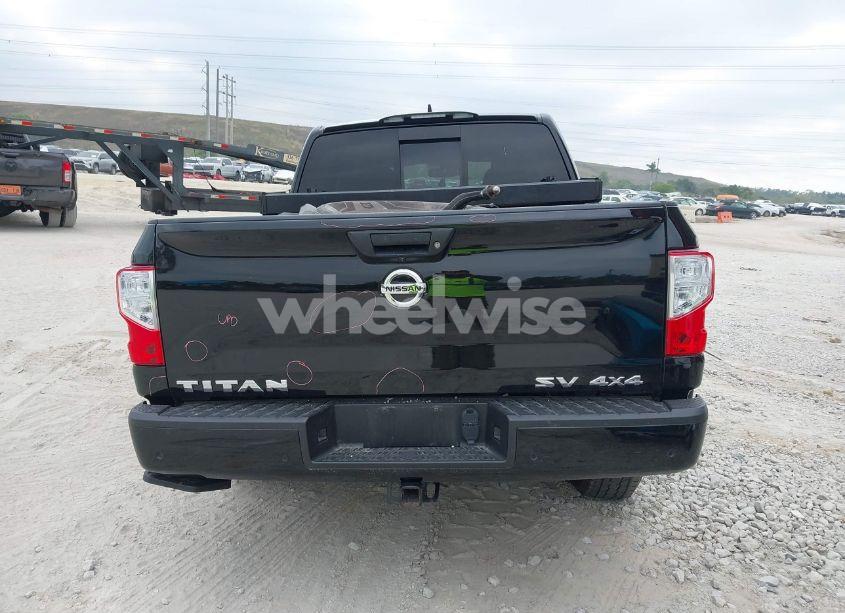 Photo 17 of 2022 Nissan Titan SV 4X4 (VIN 1N6AA1ED6NN101571)