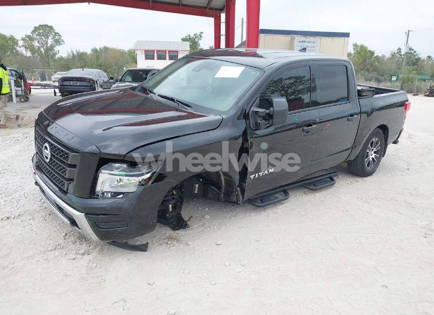 Photo 2 of 2022 Nissan Titan SV 4X4 (VIN 1N6AA1ED6NN101571)