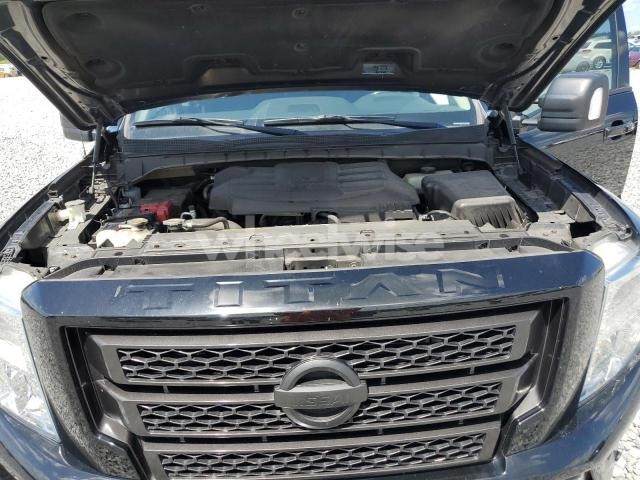 Photo 8 of 2021 NISSAN TITAN SV (VIN 1N6AA1ED7MN520365)