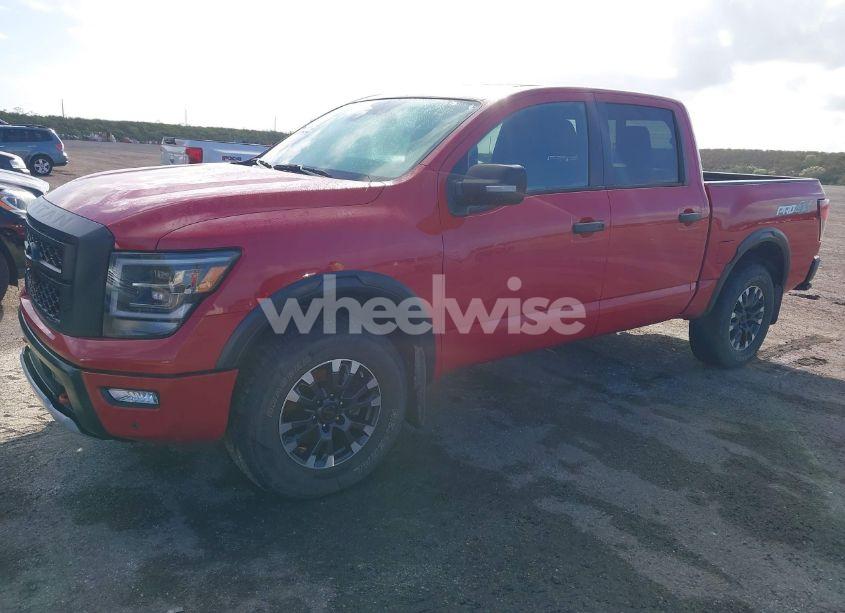 Photo 2 of 2022 Nissan Titan PRO-4X 4X4 (VIN 1N6AA1ED7NN101370)