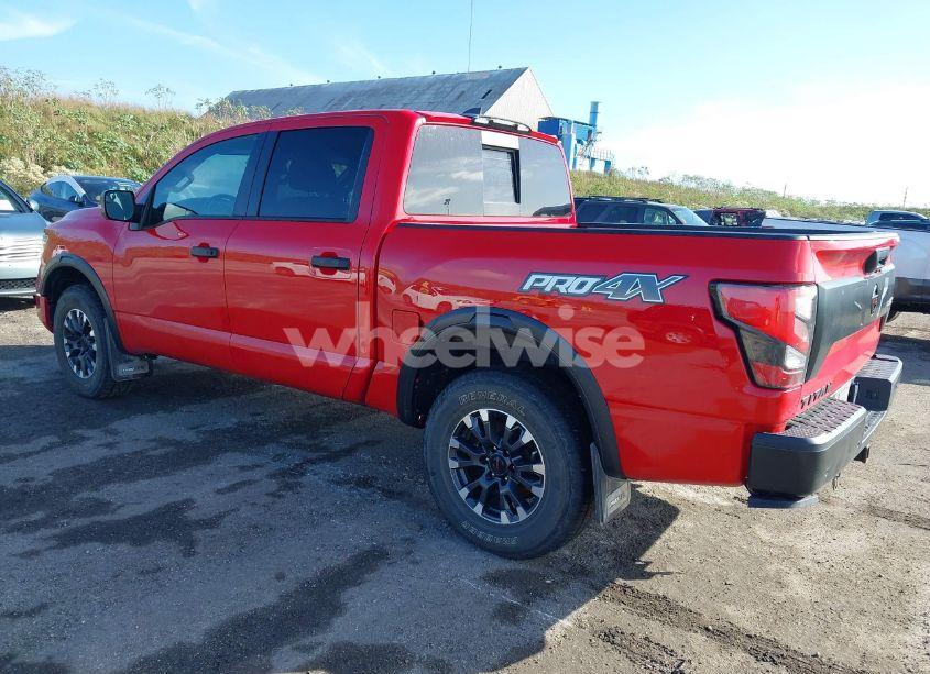 Photo 3 of 2022 Nissan Titan PRO-4X 4X4 (VIN 1N6AA1ED7NN101370)