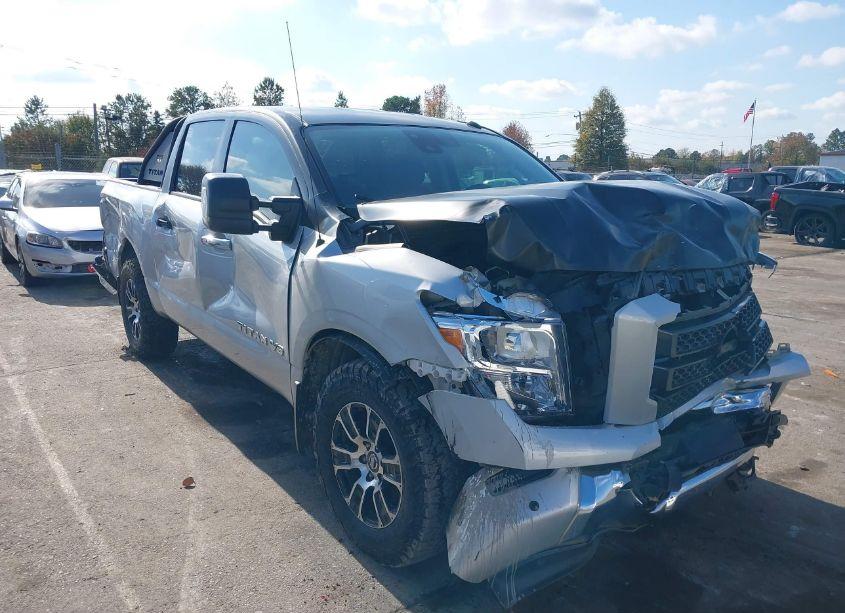 2020 Nissan Titan SV 4X4 (VIN 1N6AA1ED8LN502617) main photo