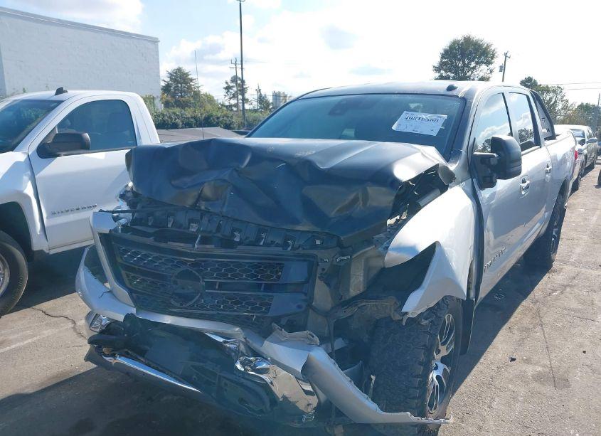 Photo 6 of 2020 Nissan Titan SV 4X4 (VIN 1N6AA1ED8LN502617)