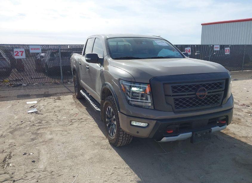 2023 Nissan Titan PRO-4X 4X4 (VIN 1N6AA1ED9PN106220) main photo