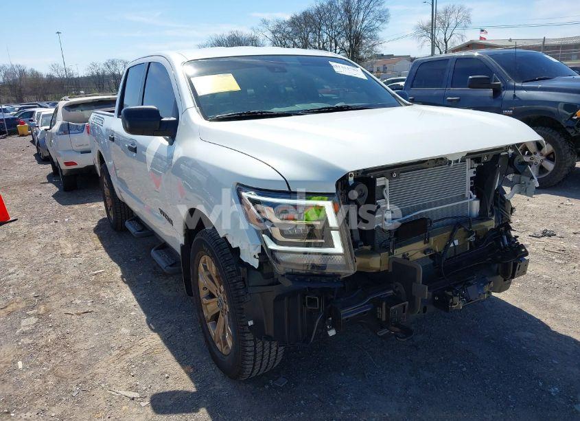 2024 Nissan Titan SV 4X4 (VIN 1N6AA1EDXRN113731) main photo