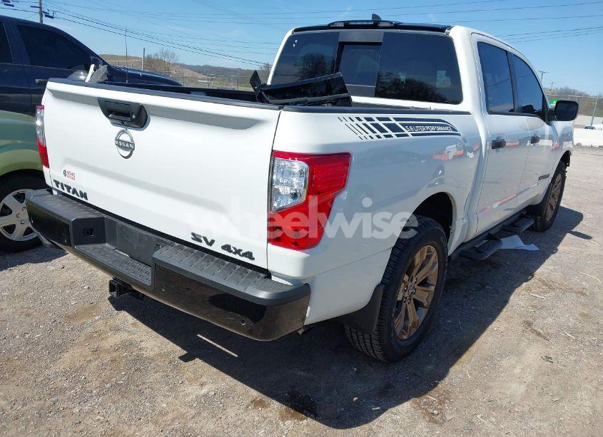 Photo 4 of 2024 Nissan Titan SV 4X4 (VIN 1N6AA1EDXRN113731)