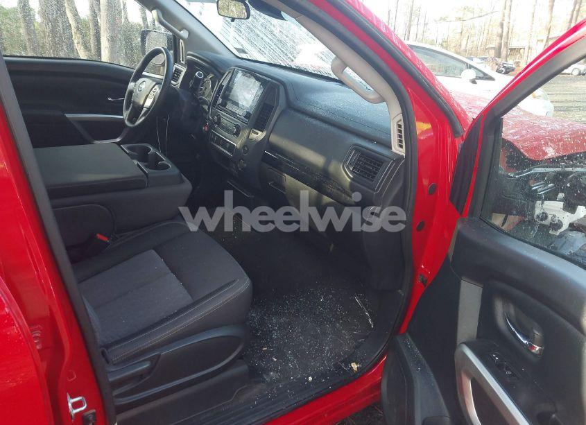 Photo 5 of 2022 Nissan Titan SV 4X2 (VIN 1N6AA1EE2NN104721)