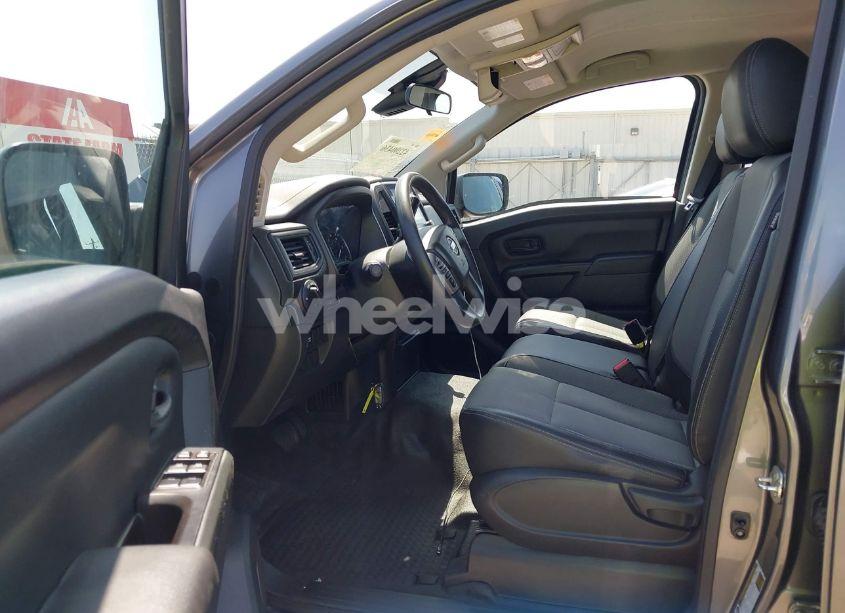 Photo 5 of 2020 Nissan Titan S 4X2 (VIN 1N6AA1EE7LN504559)