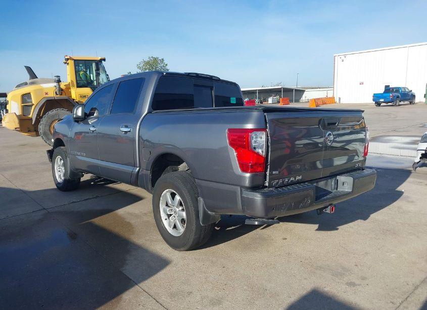 Photo 3 of 2020 Nissan Titan SV 4X2 (VIN 1N6AA1EF3LN503272)