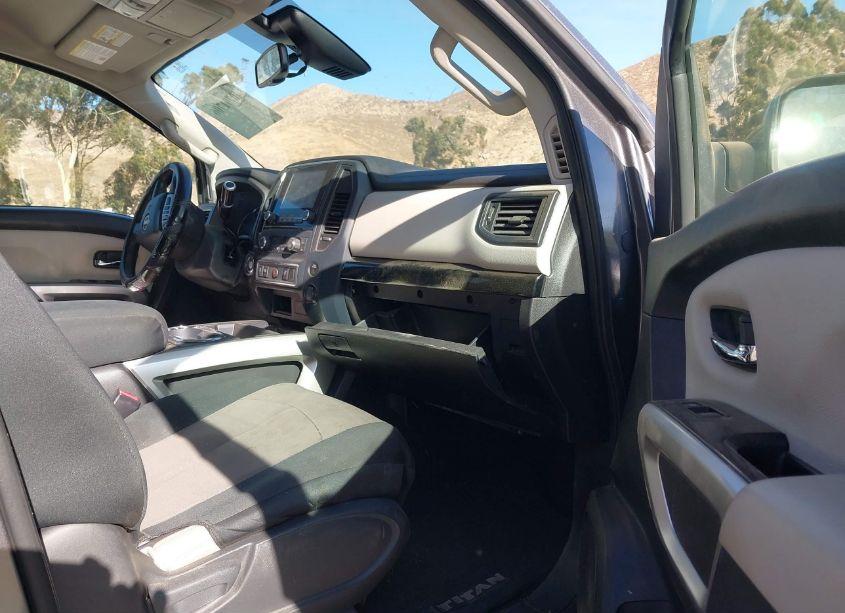 Photo 5 of 2024 Nissan Titan SV 4X2 (VIN 1N6AA1EF4RN101236)