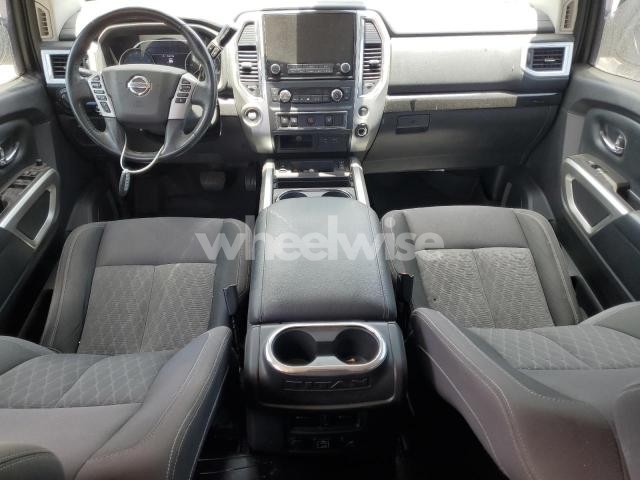 Photo 2 of 2021 NISSAN TITAN SV (VIN 1N6AA1EFXMN531507)