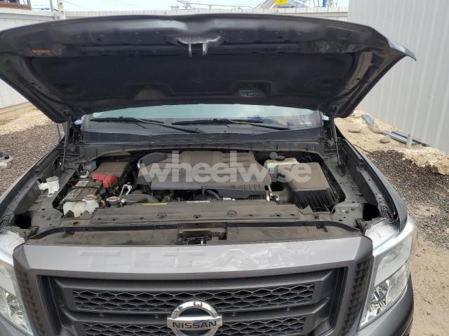 Photo 8 of 2021 NISSAN TITAN SV (VIN 1N6AA1EFXMN531507)