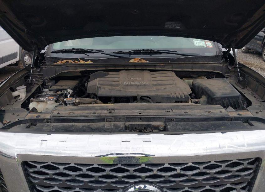 Photo 10 of 2018 Nissan Titan SV (VIN 1N6AA1EJ0JN501822)