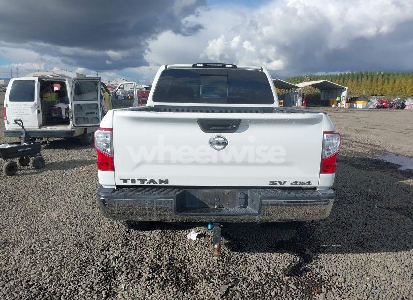 Photo 17 of 2017 Nissan Titan SV (VIN 1N6AA1EJ2HN532936)