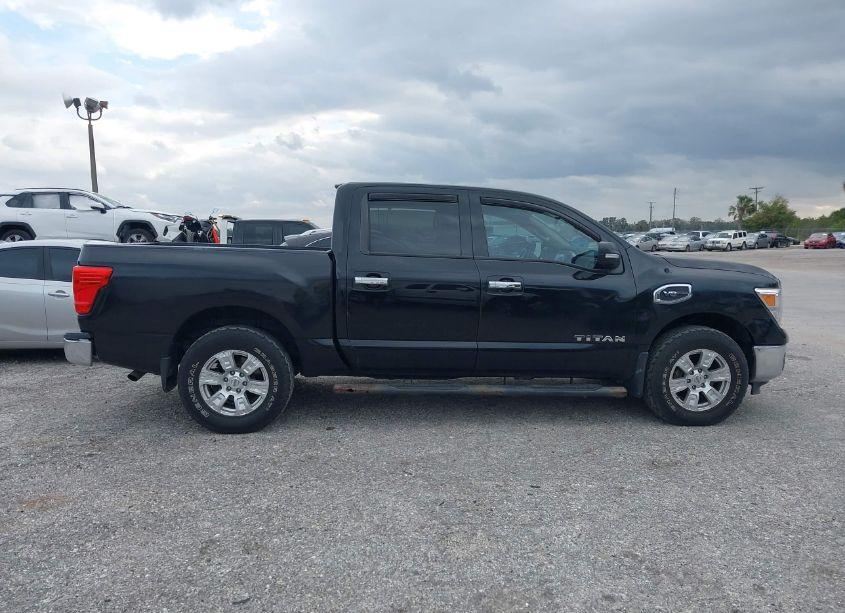 Photo 13 of 2017 Nissan Titan SV (VIN 1N6AA1EJ4HN571219)