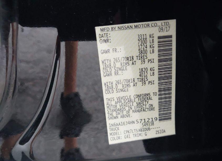 Photo 9 of 2017 Nissan Titan SV (VIN 1N6AA1EJ4HN571219)