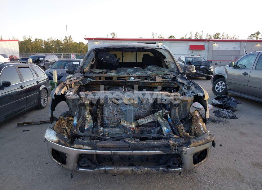 Photo 6 of 2017 Nissan Titan PLATINUM RESERVE/PRO-4X/S/SL/SV (VIN 1N6AA1EJ8HN520774)