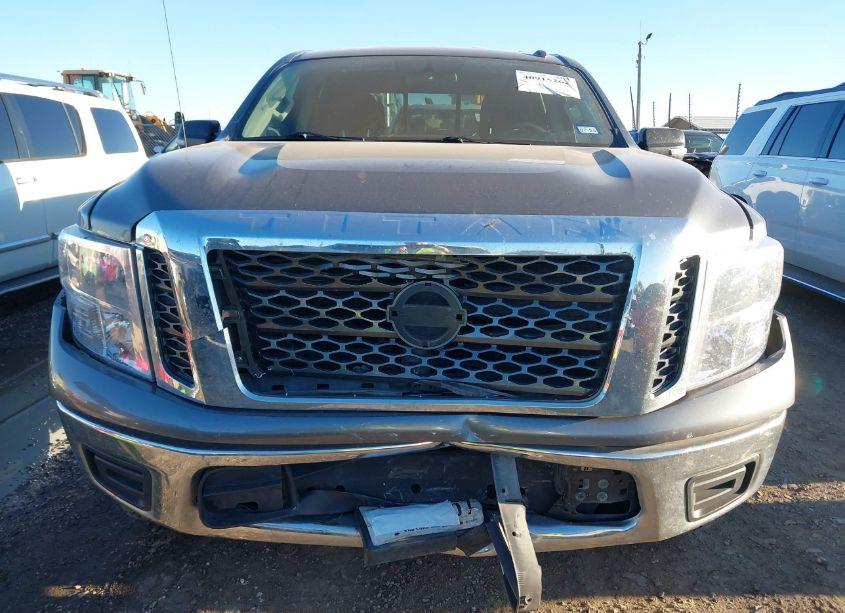 Photo 12 of 2017 Nissan Titan SV (VIN 1N6AA1EK0HN566317)