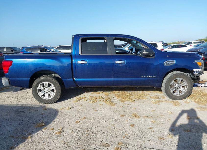 Photo 13 of 2017 Nissan Titan SV (VIN 1N6AA1EK3HN504264)