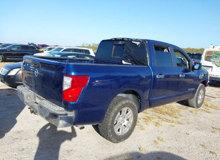 Photo 4 of 2017 Nissan Titan SV (VIN 1N6AA1EK3HN504264)