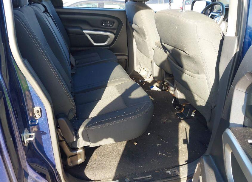 Photo 8 of 2017 Nissan Titan SV (VIN 1N6AA1EK3HN504264)