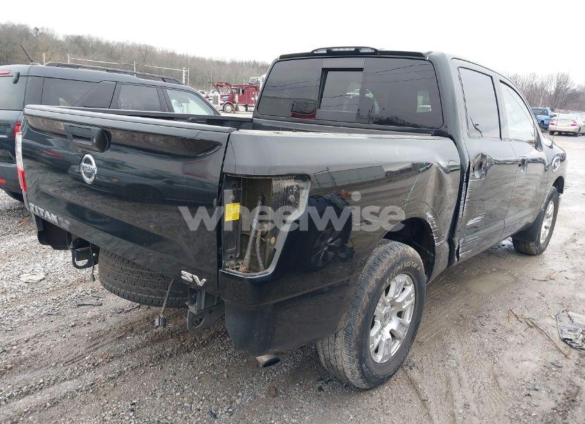 Photo 4 of 2017 Nissan Titan SV (VIN 1N6AA1EK6HN544788)