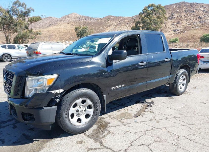 Photo 2 of 2017 Nissan Titan S (VIN 1N6AA1EK6HN571926)