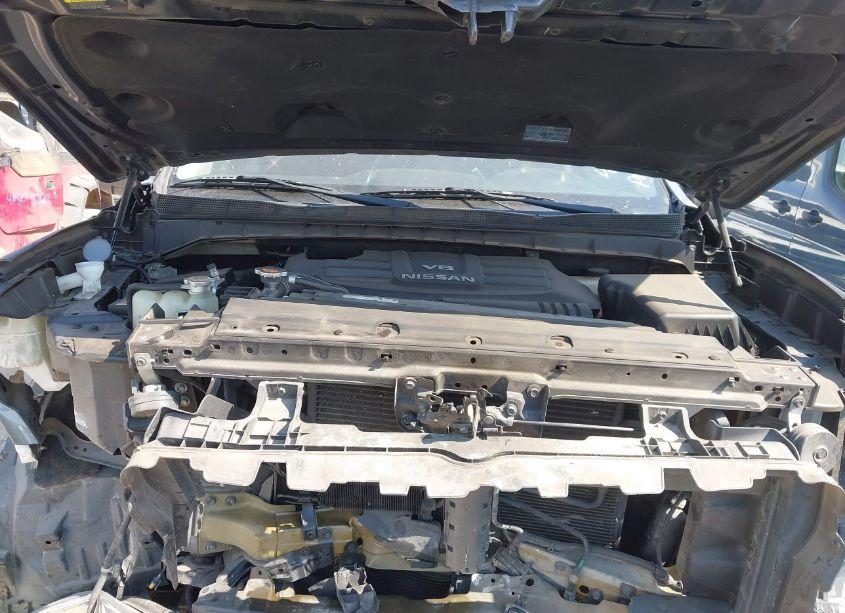 Photo 10 of 2017 Nissan Titan SV (VIN 1N6AA1EK7HN531029)