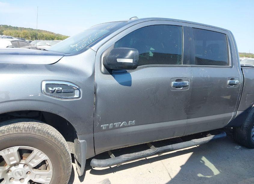 Photo 14 of 2017 Nissan Titan SV (VIN 1N6AA1EK7HN531029)