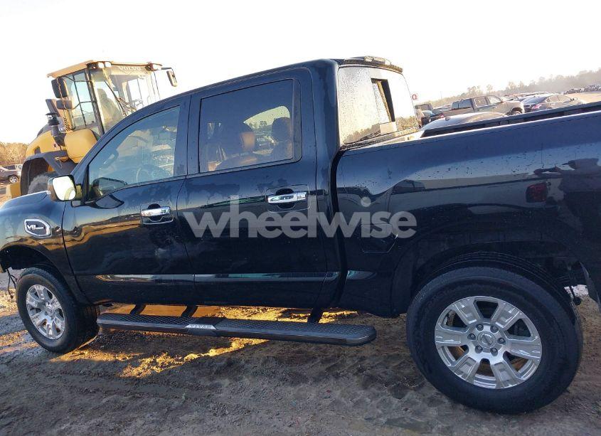 Photo 15 of 2017 Nissan Titan SV (VIN 1N6AA1EK9HN558913)