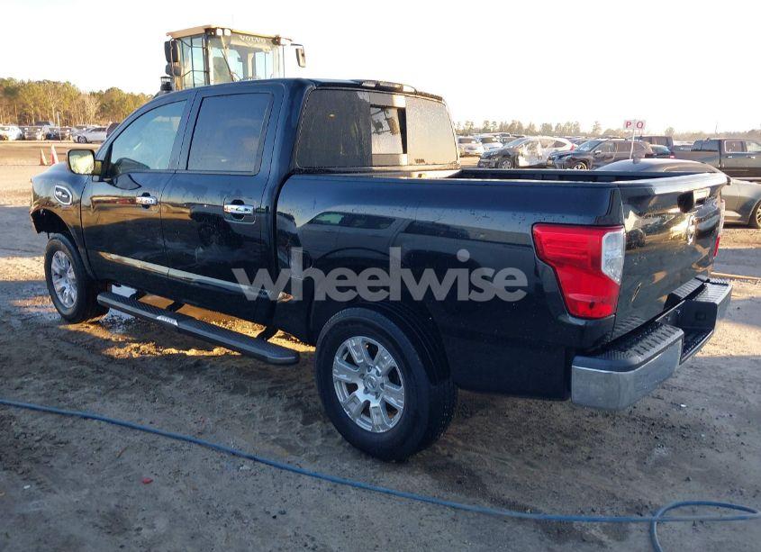 Photo 3 of 2017 Nissan Titan SV (VIN 1N6AA1EK9HN558913)