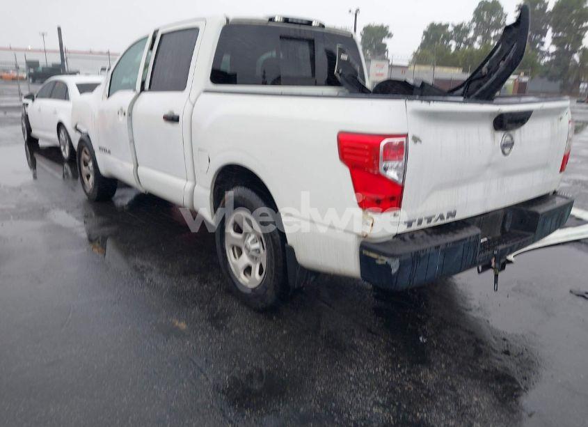 Photo 3 of 2017 Nissan Titan S (VIN 1N6AA1EKXHN558631)