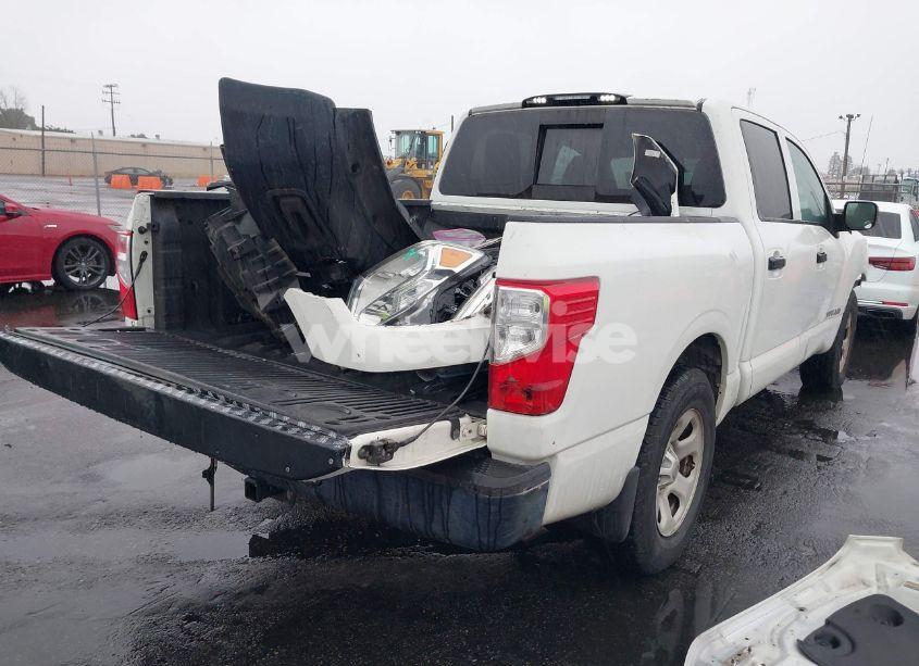 Photo 4 of 2017 Nissan Titan S (VIN 1N6AA1EKXHN558631)