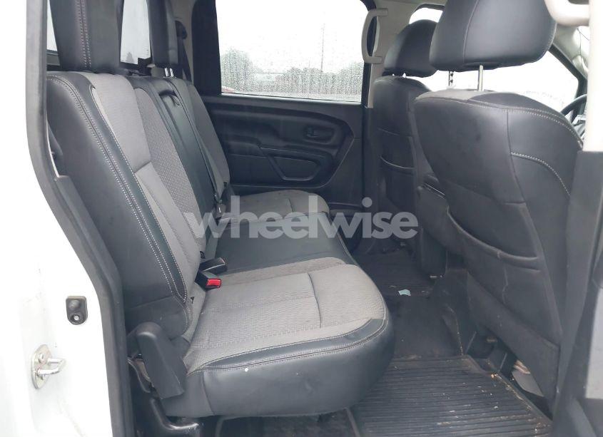 Photo 8 of 2017 Nissan Titan S (VIN 1N6AA1EKXHN558631)