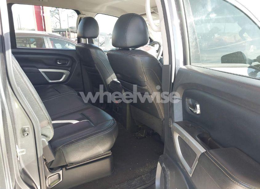 Photo 8 of 2016 Nissan Titan XD SL GAS (VIN 1N6AA1F25GN509480)