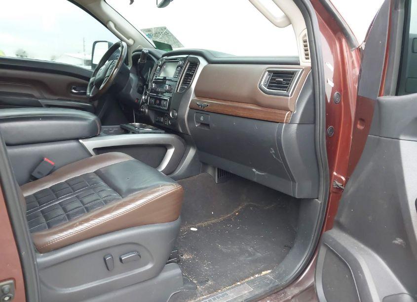 Photo 5 of 2016 Nissan Titan XD PLATINUM RESERVE GAS (VIN 1N6AA1F41GN507985)