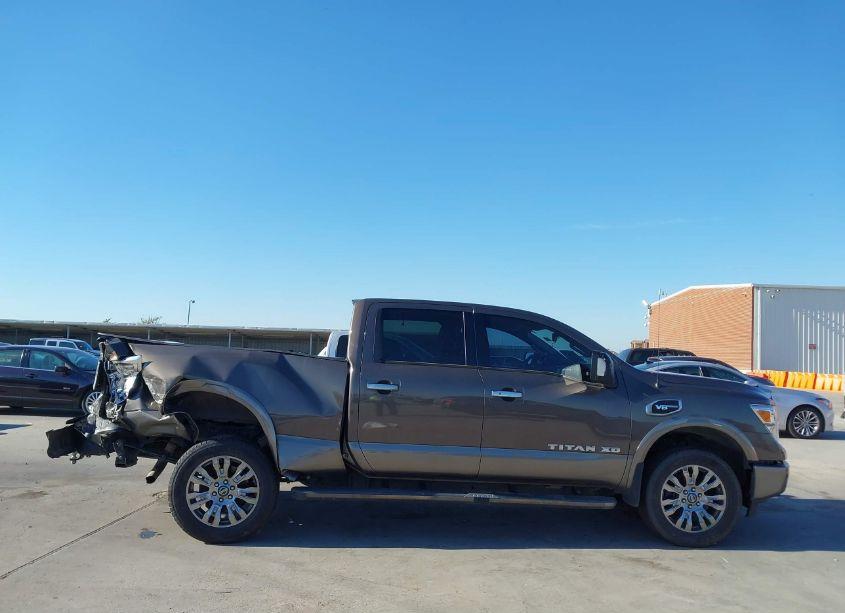 Photo 14 of 2018 Nissan Titan XD PLATINUM RESERVE GAS (VIN 1N6AA1F41JN530027)