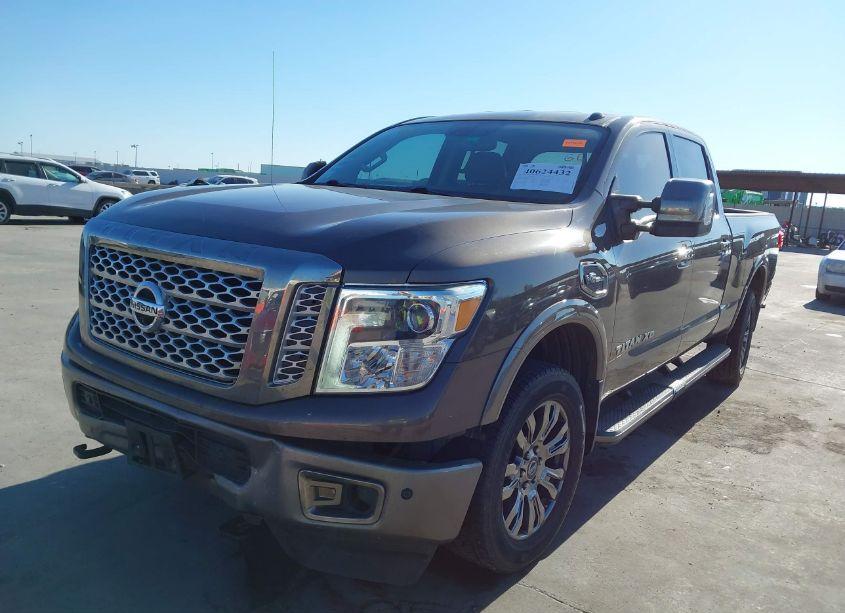 Photo 2 of 2018 Nissan Titan XD PLATINUM RESERVE GAS (VIN 1N6AA1F41JN530027)