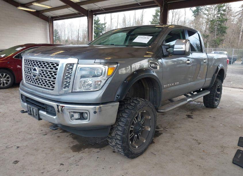 Photo 2 of 2018 Nissan Titan XD SL GAS (VIN 1N6AA1F43JN516288)