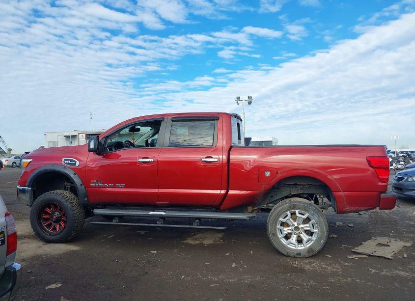 Photo 15 of 2018 Nissan Titan XD SV GAS (VIN 1N6AA1F44JN526909)
