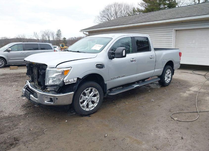 Photo 2 of 2016 Nissan Titan XD PLATINUM RESERVE GAS/PRO-4X GAS/S GAS/SL GAS/SV GAS (VIN 1N6AA1F45GN511232)