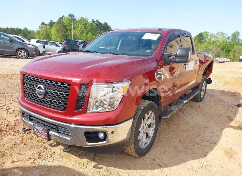 Photo 2 of 2019 Nissan Titan XD SV GAS (VIN 1N6AA1F45KN533014)
