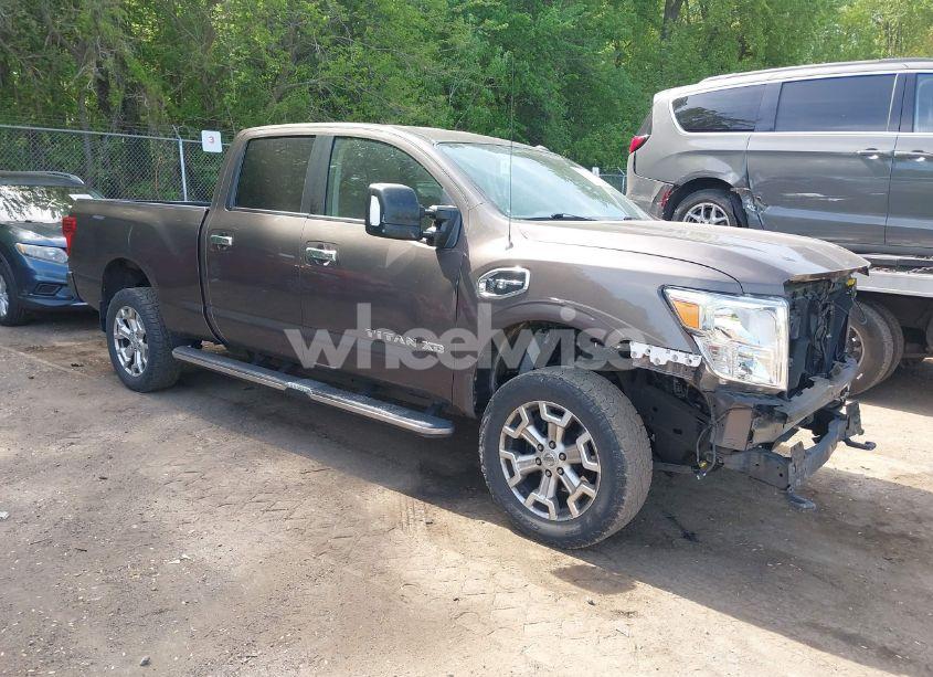 2018 Nissan Titan XD SV GAS (VIN 1N6AA1F49JN514304) main photo