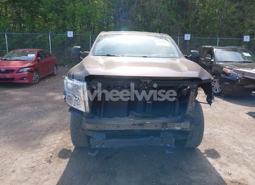 Photo 13 of 2018 Nissan Titan XD SV GAS (VIN 1N6AA1F49JN514304)