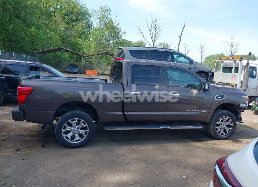 Photo 14 of 2018 Nissan Titan XD SV GAS (VIN 1N6AA1F49JN514304)