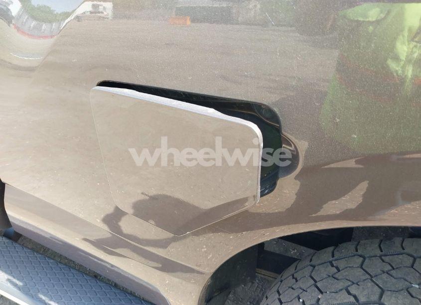 Photo 21 of 2018 Nissan Titan XD SV GAS (VIN 1N6AA1F49JN514304)