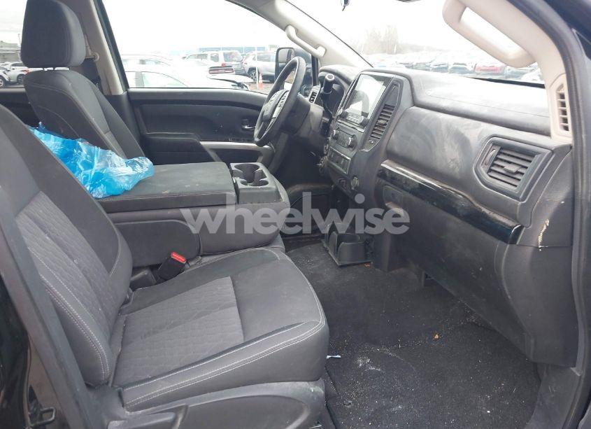 Photo 5 of 2023 Nissan Titan XD SV 4X4 (VIN 1N6AA1FA8PN102499)