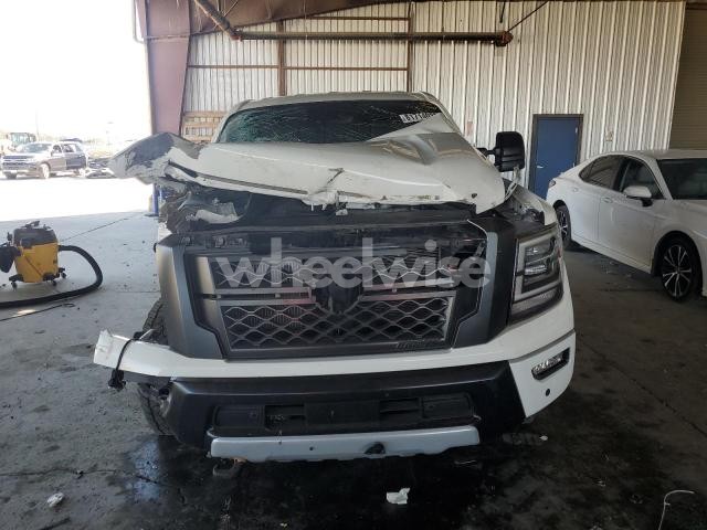 Photo 8 of 2023 NISSAN TITAN XD SV (VIN 1N6AA1FB5PN102615)