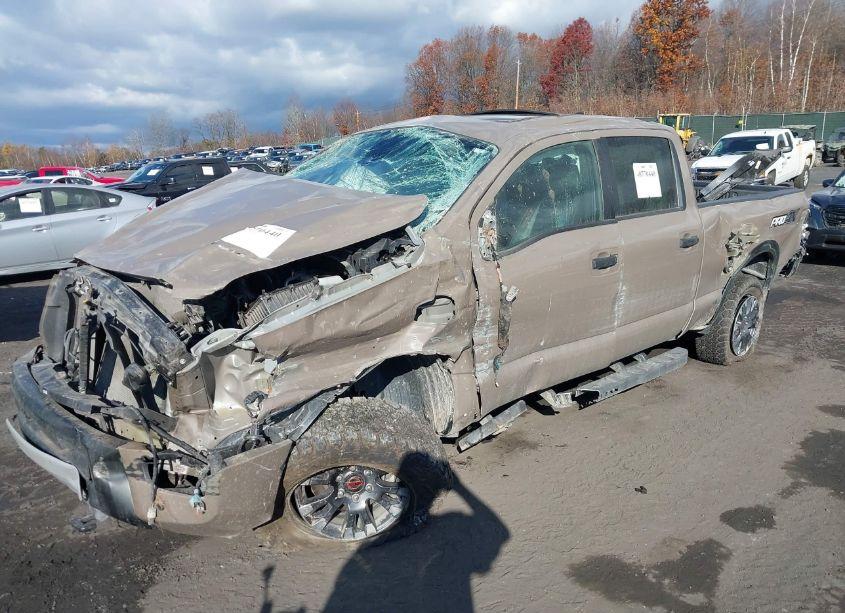 Photo 2 of 2024 Nissan Titan XD PRO-4X 4X4 (VIN 1N6AA1FB8RN106497)