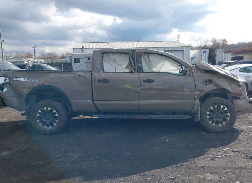 Photo 6 of 2024 Nissan Titan XD PRO-4X 4X4 (VIN 1N6AA1FB8RN106497)